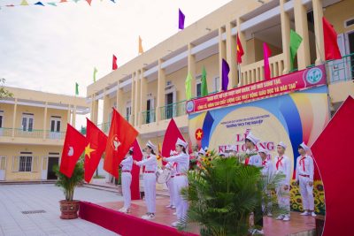 HÂN HOAN ĐÓN CHÀO NĂM HỌC MỚI